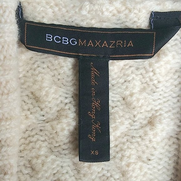 BCBG MAXAZRIA SWEATER - Picture 2 of 3